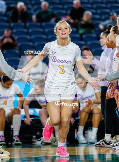 Thumbnail 1 in Sumner vs. Camas (WIAA 4A Quarter Final) photogallery.