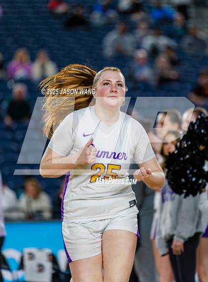 Thumbnail 1 in Sumner vs. Camas (WIAA 4A Quarter Final) photogallery.