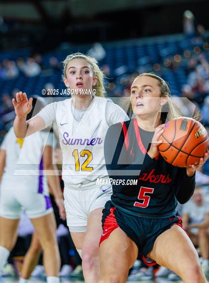 Thumbnail 2 in Sumner vs. Camas (WIAA 4A Quarter Final) photogallery.