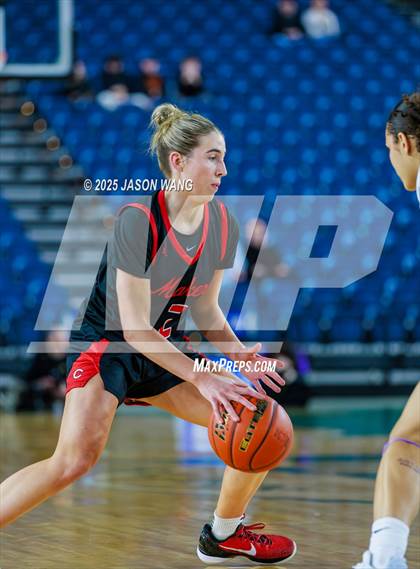 Thumbnail 2 in Sumner vs. Camas (WIAA 4A Quarter Final) photogallery.