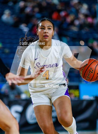 Thumbnail 2 in Sumner vs. Camas (WIAA 4A Quarter Final) photogallery.