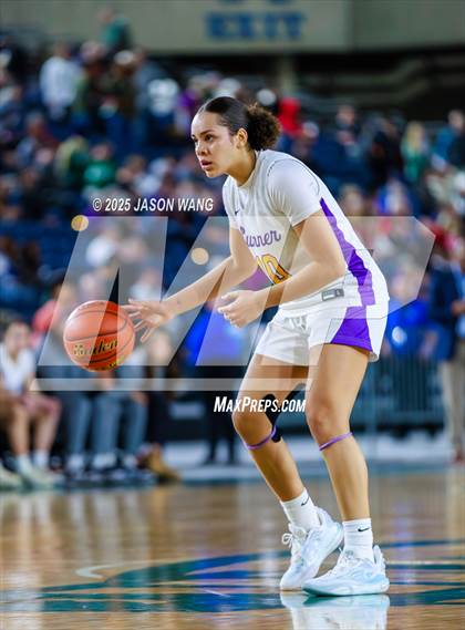 Thumbnail 1 in Sumner vs. Camas (WIAA 4A Quarter Final) photogallery.
