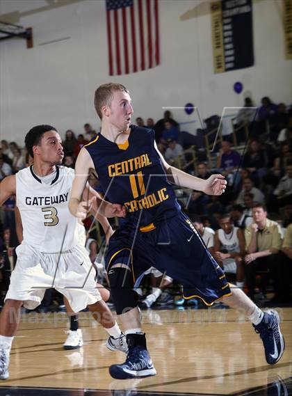 Thumbnail 2 in Central Catholic @ Gateway photogallery.