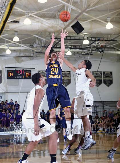 Thumbnail 2 in Central Catholic @ Gateway photogallery.