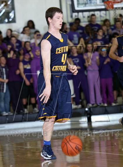 Thumbnail 3 in Central Catholic @ Gateway photogallery.