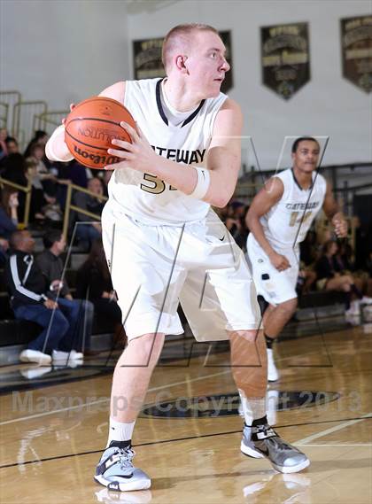 Thumbnail 3 in Central Catholic @ Gateway photogallery.