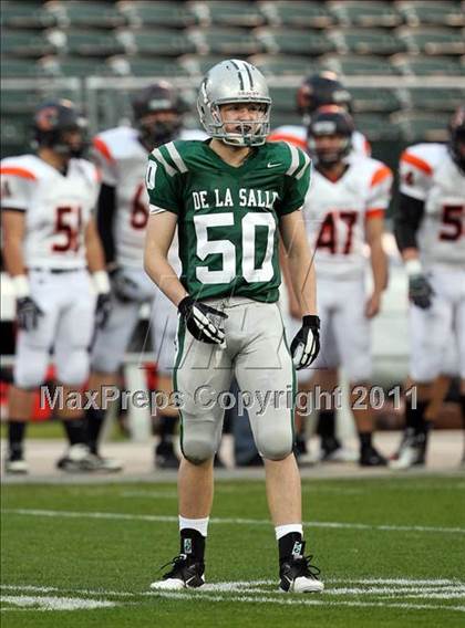 Thumbnail 2 in De La Salle vs. California (CIF NCS D1 Final) photogallery.