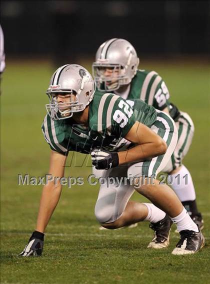 Thumbnail 3 in De La Salle vs. California (CIF NCS D1 Final) photogallery.