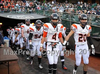 Thumbnail 2 in De La Salle vs. California (CIF NCS D1 Final) photogallery.