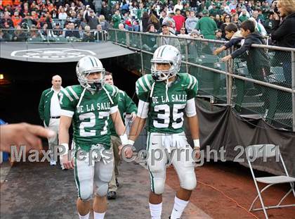 Thumbnail 1 in De La Salle vs. California (CIF NCS D1 Final) photogallery.
