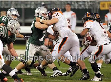 Thumbnail 2 in De La Salle vs. California (CIF NCS D1 Final) photogallery.