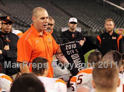 Thumbnail 1 in De La Salle vs. California (CIF NCS D1 Final) photogallery.
