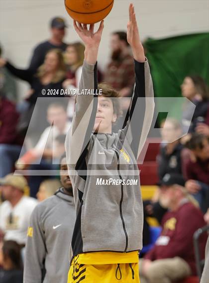 Thumbnail 1 in Windsor vs. Thomas Jefferson (CHSAA 5A Round 2) photogallery.