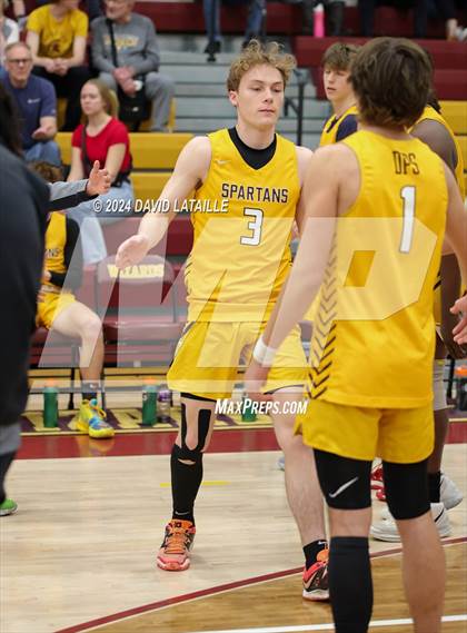 Thumbnail 3 in Windsor vs. Thomas Jefferson (CHSAA 5A Round 2) photogallery.