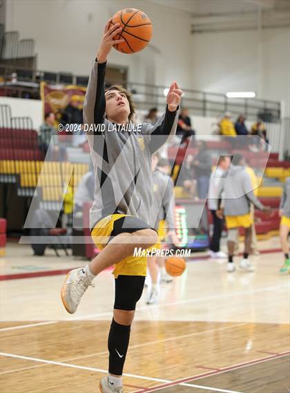 Thumbnail 1 in Windsor vs. Thomas Jefferson (CHSAA 5A Round 2) photogallery.