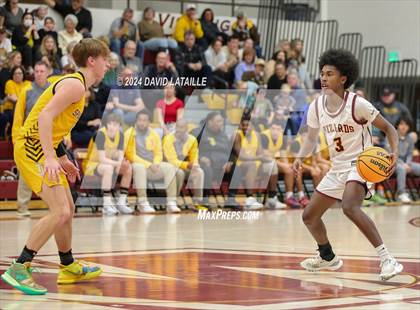 Thumbnail 2 in Windsor vs. Thomas Jefferson (CHSAA 5A Round 2) photogallery.