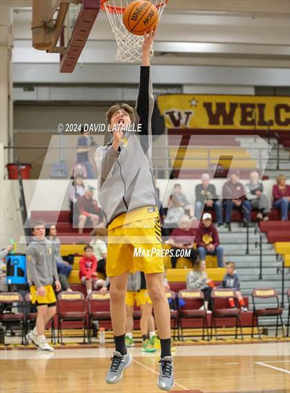 Thumbnail 2 in Windsor vs. Thomas Jefferson (CHSAA 5A Round 2) photogallery.