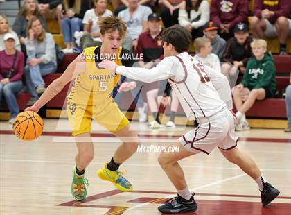 Thumbnail 3 in Windsor vs. Thomas Jefferson (CHSAA 5A Round 2) photogallery.