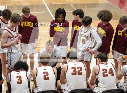 Thumbnail 1 in Windsor vs. Thomas Jefferson (CHSAA 5A Round 2) photogallery.