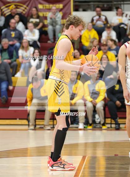 Thumbnail 3 in Windsor vs. Thomas Jefferson (CHSAA 5A Round 2) photogallery.