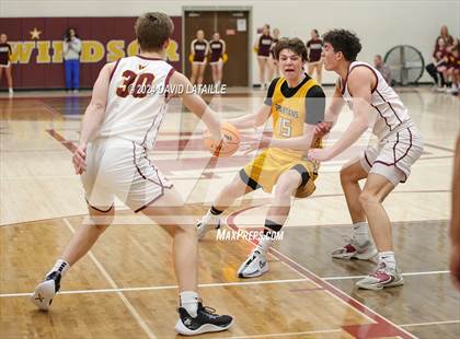 Thumbnail 3 in Windsor vs. Thomas Jefferson (CHSAA 5A Round 2) photogallery.