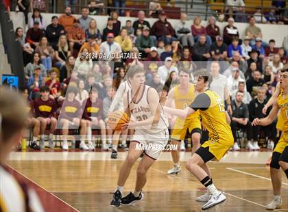 Thumbnail 1 in Windsor vs. Thomas Jefferson (CHSAA 5A Round 2) photogallery.