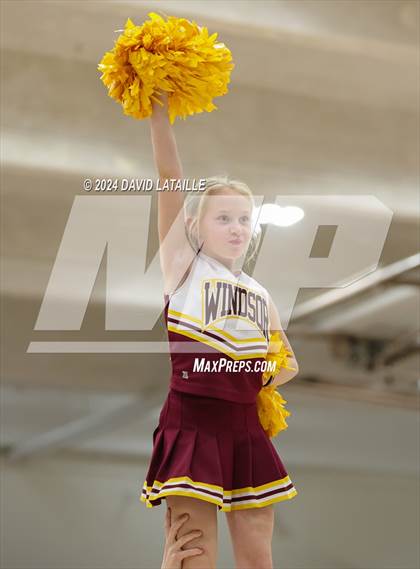 Thumbnail 3 in Windsor vs. Thomas Jefferson (CHSAA 5A Round 2) photogallery.