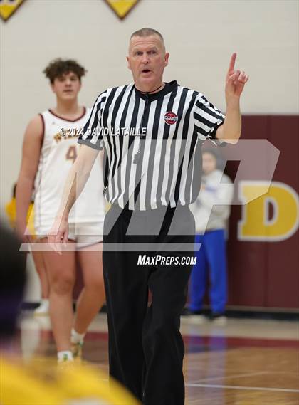 Thumbnail 1 in Windsor vs. Thomas Jefferson (CHSAA 5A Round 2) photogallery.