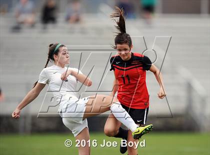 Thumbnail 3 in Hewitt-Trussville vs. Pope John Paul II (Southern Invitational Shootout 2016) photogallery.