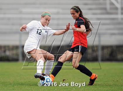 Thumbnail 3 in Hewitt-Trussville vs. Pope John Paul II (Southern Invitational Shootout 2016) photogallery.
