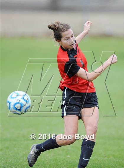 Thumbnail 1 in Hewitt-Trussville vs. Pope John Paul II (Southern Invitational Shootout 2016) photogallery.