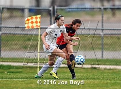 Thumbnail 2 in Hewitt-Trussville vs. Pope John Paul II (Southern Invitational Shootout 2016) photogallery.