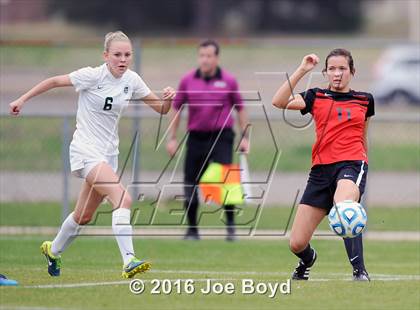 Thumbnail 3 in Hewitt-Trussville vs. Pope John Paul II (Southern Invitational Shootout 2016) photogallery.