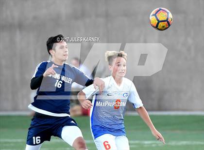 Thumbnail 2 in Spring Valley vs Bishop Gorman photogallery.