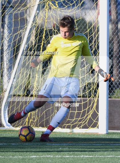 Thumbnail 3 in Spring Valley vs Bishop Gorman photogallery.