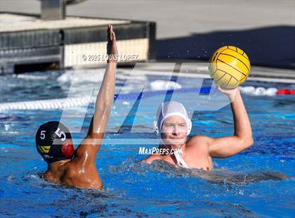 Thumbnail 1 in Aquinas @ West Covina photogallery.