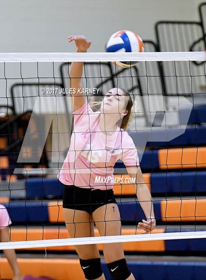 Thumbnail 2 in Shadow Ridge vs. Bishop Gorman photogallery.