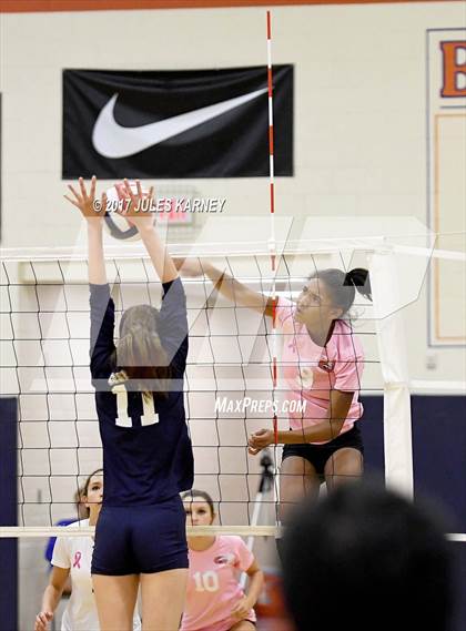 Thumbnail 3 in Shadow Ridge vs. Bishop Gorman photogallery.