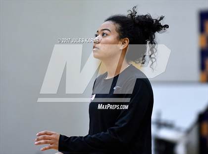 Thumbnail 2 in Shadow Ridge vs. Bishop Gorman photogallery.