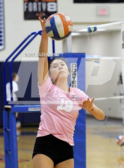 Thumbnail 2 in Shadow Ridge vs. Bishop Gorman photogallery.