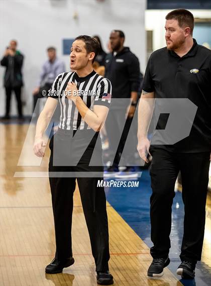 Thumbnail 3 in Bakersfield Christian @ Palisades (CIF SoCal D4 Regional Final) photogallery.