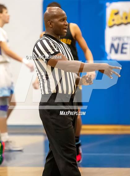 Thumbnail 2 in Bakersfield Christian @ Palisades (CIF SoCal D4 Regional Final) photogallery.