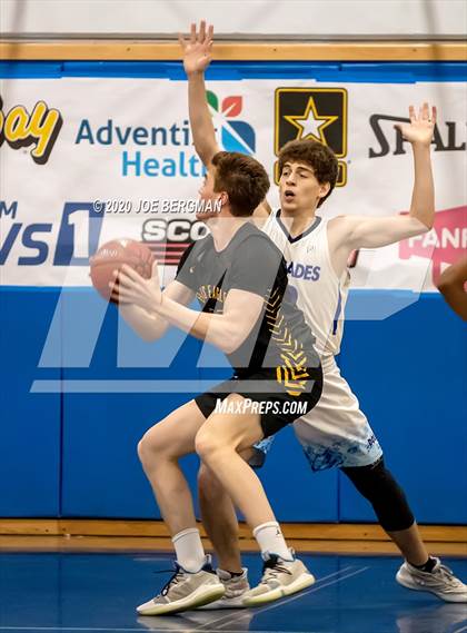 Thumbnail 1 in Bakersfield Christian @ Palisades (CIF SoCal D4 Regional Final) photogallery.