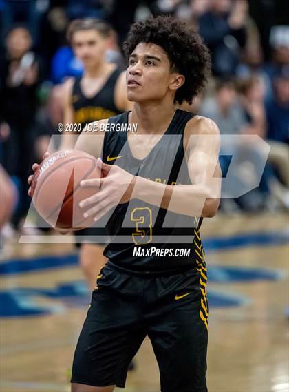 Thumbnail 3 in Bakersfield Christian @ Palisades (CIF SoCal D4 Regional Final) photogallery.