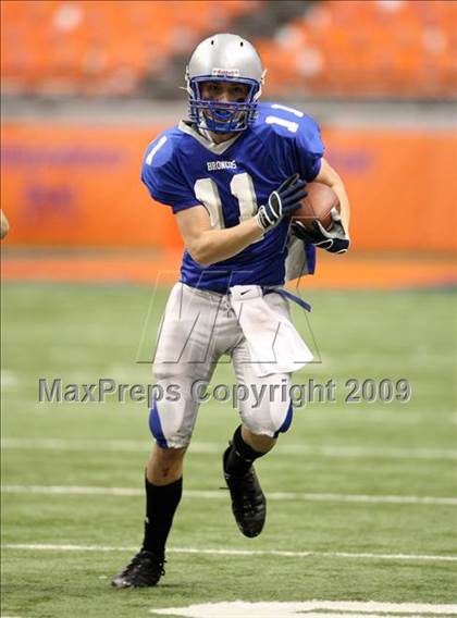 Thumbnail 2 in Bronxville vs. Southwestern (NYSPHSAA Class C Final) photogallery.