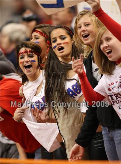 Thumbnail 1 in Bronxville vs. Southwestern (NYSPHSAA Class C Final) photogallery.