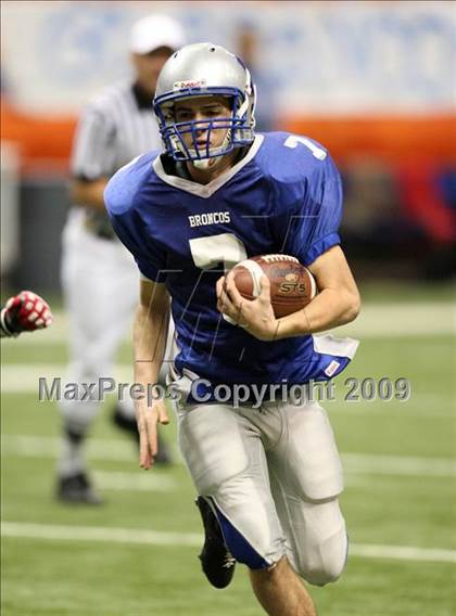 Thumbnail 2 in Bronxville vs. Southwestern (NYSPHSAA Class C Final) photogallery.