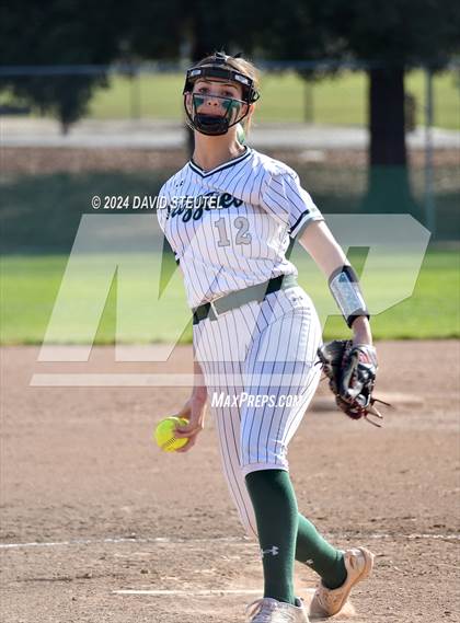 Thumbnail 3 in Granite Bay vs. Vista del Lago (Stephanie LeDoux Tournament) photogallery.