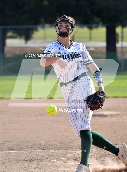 Thumbnail 1 in Granite Bay vs. Vista del Lago (Stephanie LeDoux Tournament) photogallery.