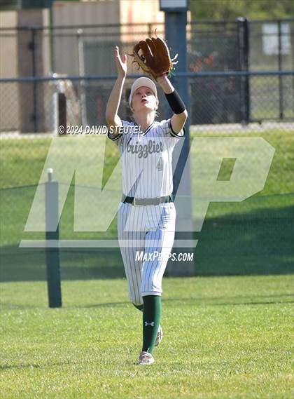 Thumbnail 1 in Granite Bay vs. Vista del Lago (Stephanie LeDoux Tournament) photogallery.
